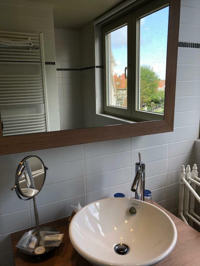 Hotel Apostrophe - De Haan Exteriör bild